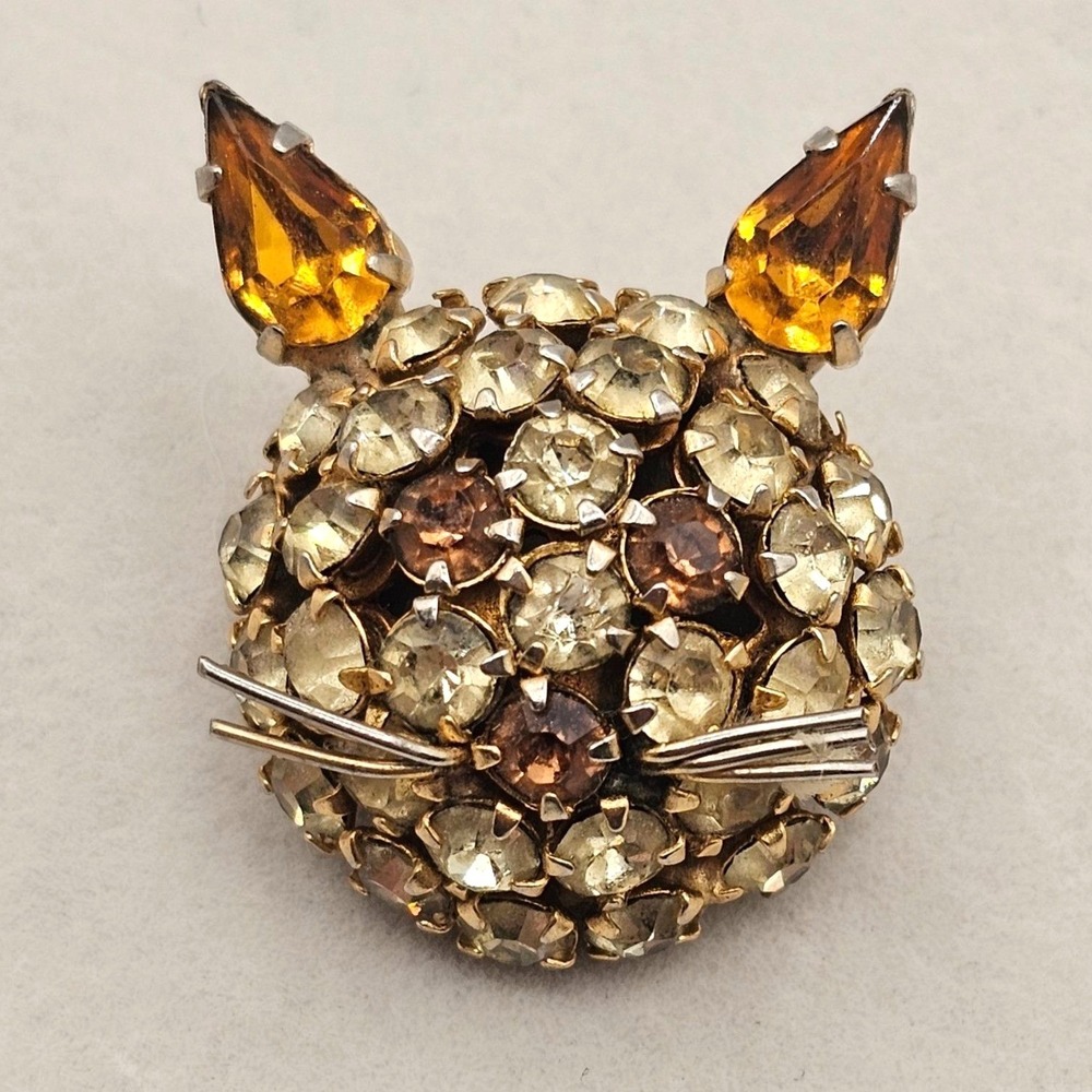 Vintage Warner Rhinestone Cat Brooch Whiskers Signed Honey Champagne Tones